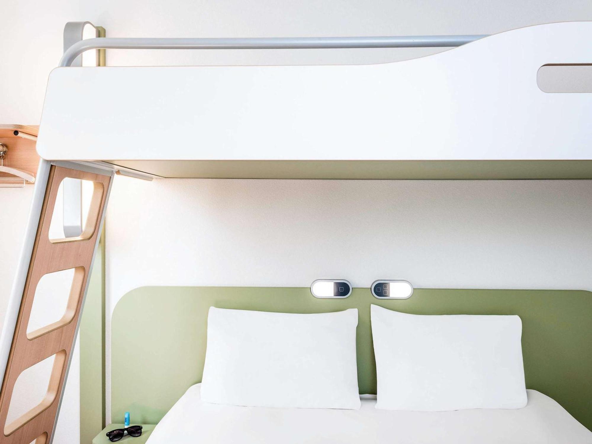 Ibis Budget Noyon Eksteriør bilde