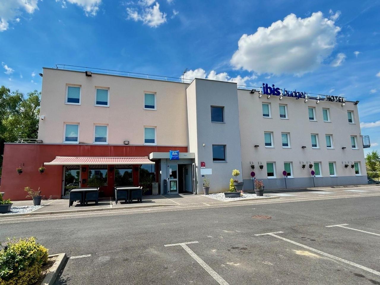 Ibis Budget Noyon Eksteriør bilde
